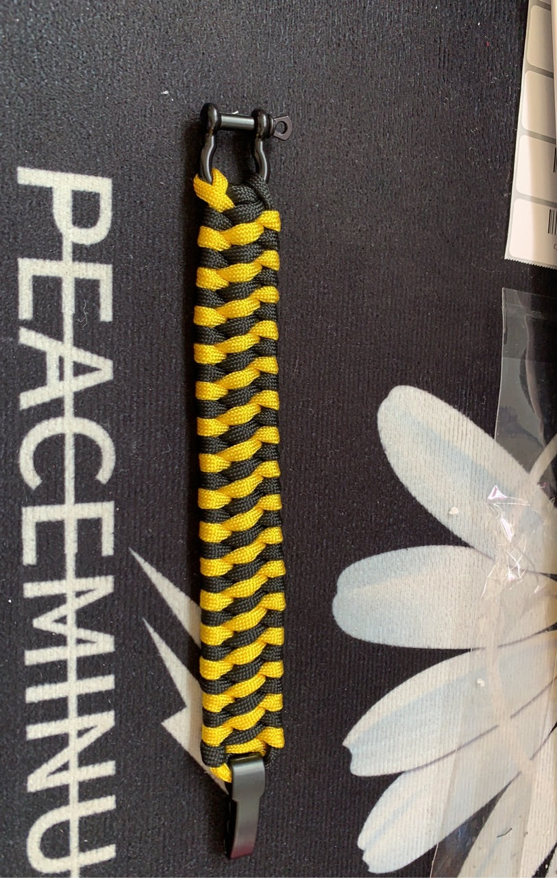 Field Emergency Survival Bracelet | Multi-Tool Paracord Wristband for Camping, Hiking & Emergency Preparedness